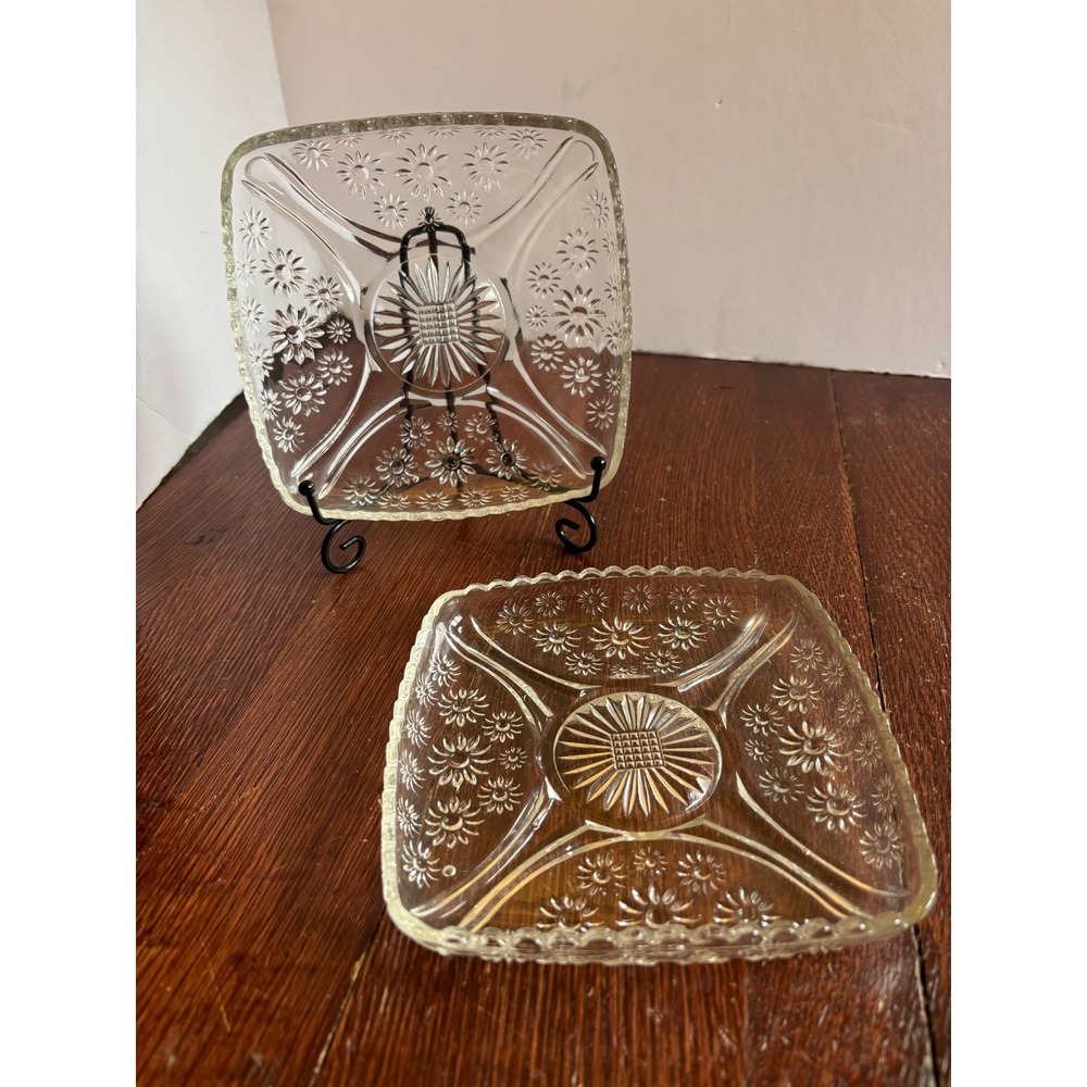 Vintage Federal Glass Petal Daisy Square Snack Plates Clear Pressed Glass Set 2